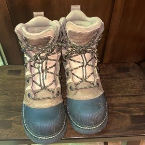 Women’s Justin’s